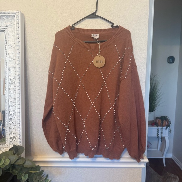 Large Chestnut Pearl Beaded Sweater - Picture 11 of 11